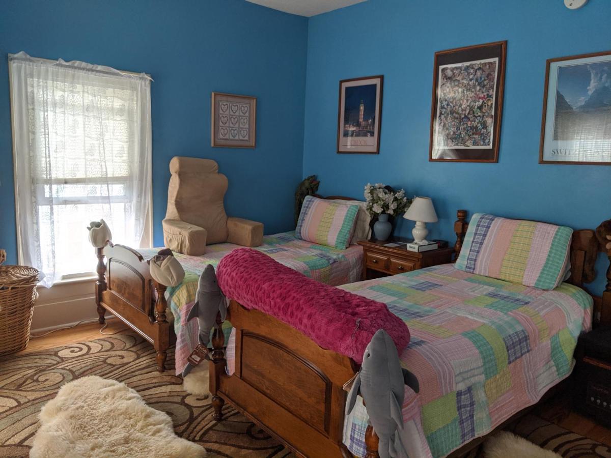 Baylies Home Tully Luaran gambar